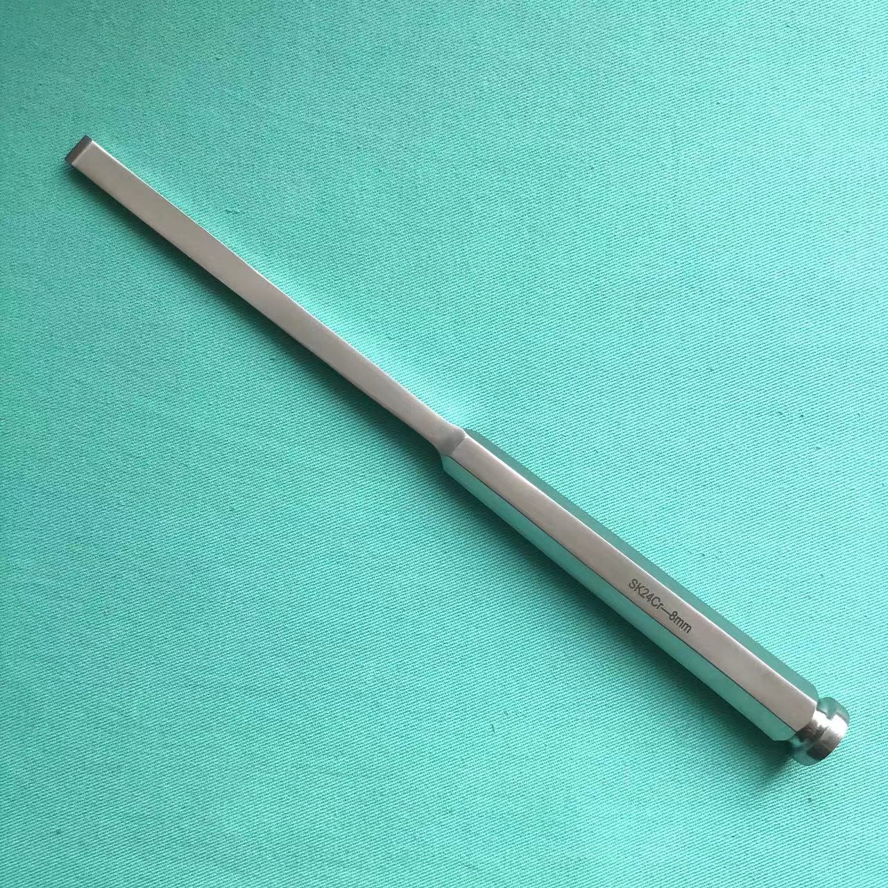 S2e7b19e891384bff981bf1572d5f0661E-1