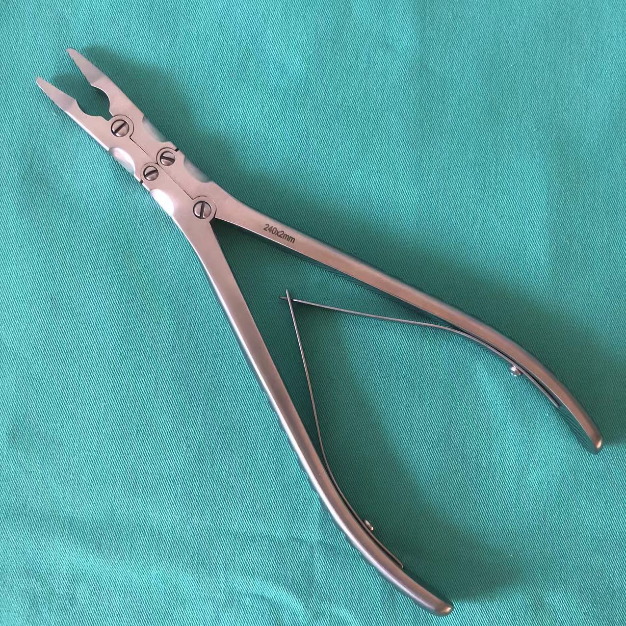 S896dcd9d78414599be0db29b63d84f4dY-1